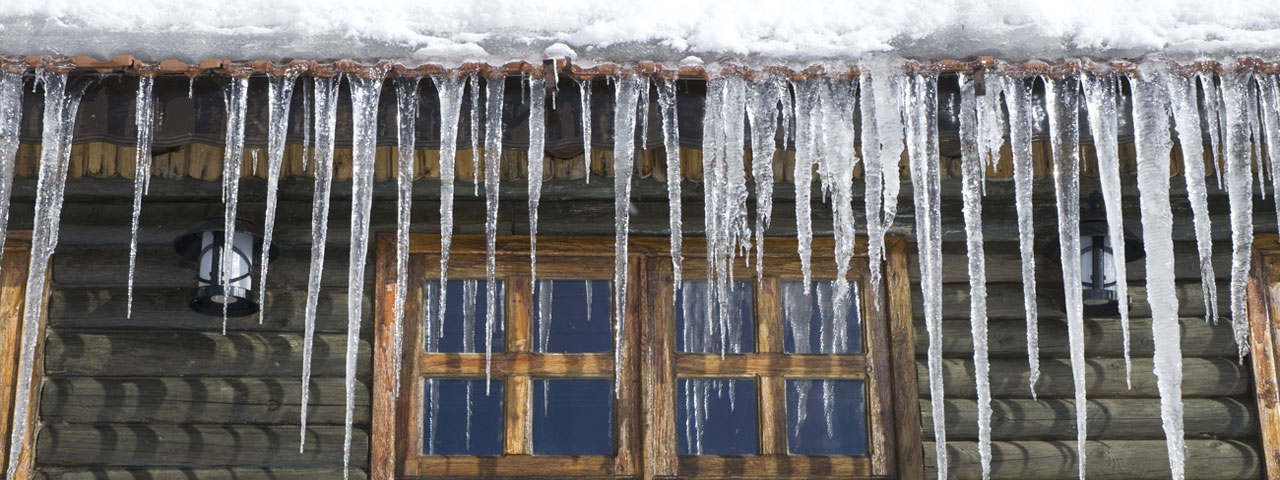 Spray foam prevents ice dams by providing proper insulation in Lincoln City attic spaces